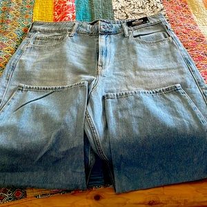 COPY - Hollister high rise barrel Jean, 32x25, 15R NWT